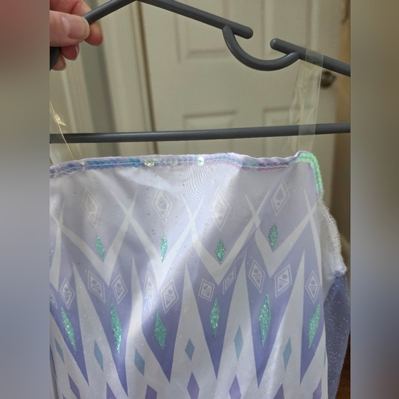 Disney FROZEN II dress Size 4-6x With Matching Shoes - Picture 6 of 8